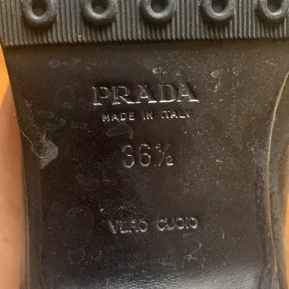 Prada NWOT boots - kitten heal - Made in Italy from the 90s - Picture 4 of 6